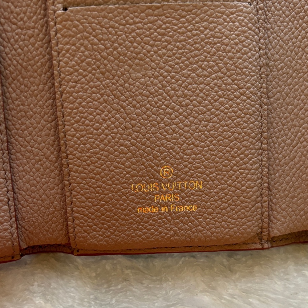 🔥💥Louis Vuitton❤️🩷 Brown Monogram Wallet Compact Design - Picture 4 of 16